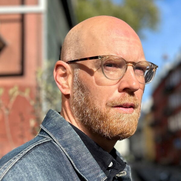 Portrait-peter-skensved