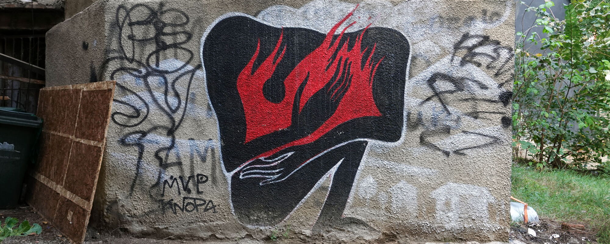 2025_10_10-tbilisi-rustaveli-burning-heart-mv-kt-DSC08183-hero.jpg
